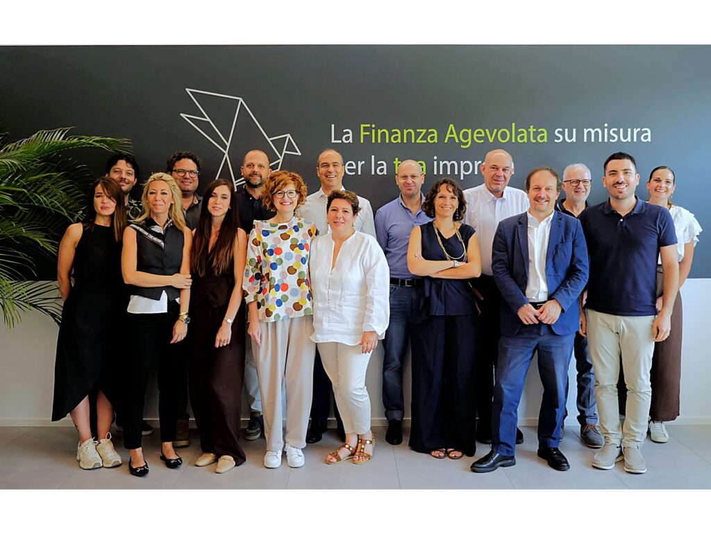 Foto team di Isinet Consulting
