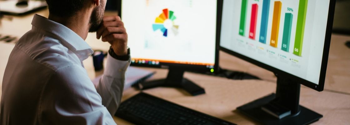 Isinet Consulting Impianto fotovoltaico in campo aperto, parte della guida completa agli incentivi GSE secondo il Decreto FER X 2026.