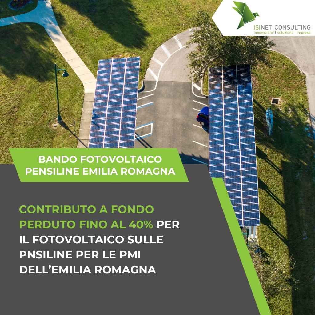 Isinet Consulting Vista aerea di pensiline fotovoltaiche in un parcheggio, con testo informativo sul Bando Fotovoltaico Pensiline Parcheggio Emilia-Romagna 2026 per PMI.